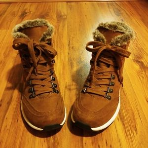 Jennifer Lopez "Garald" Bootie Size 8.5 Medium